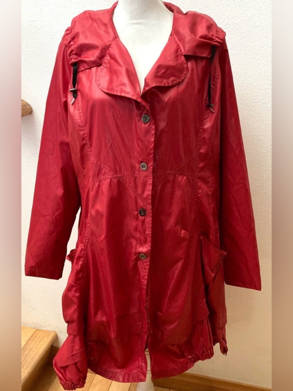 Women’s Animale France Red Knee Length Lightweight Windbreaker Jacket 38 L